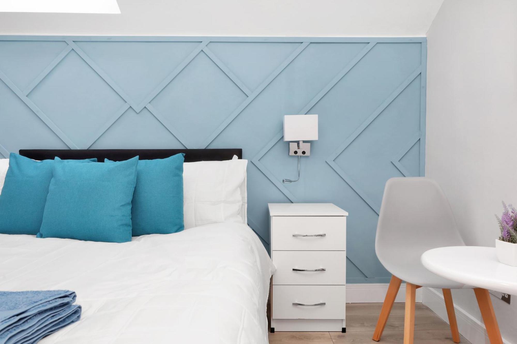 Waterside 4 Bed Apartment Londres Extérieur photo